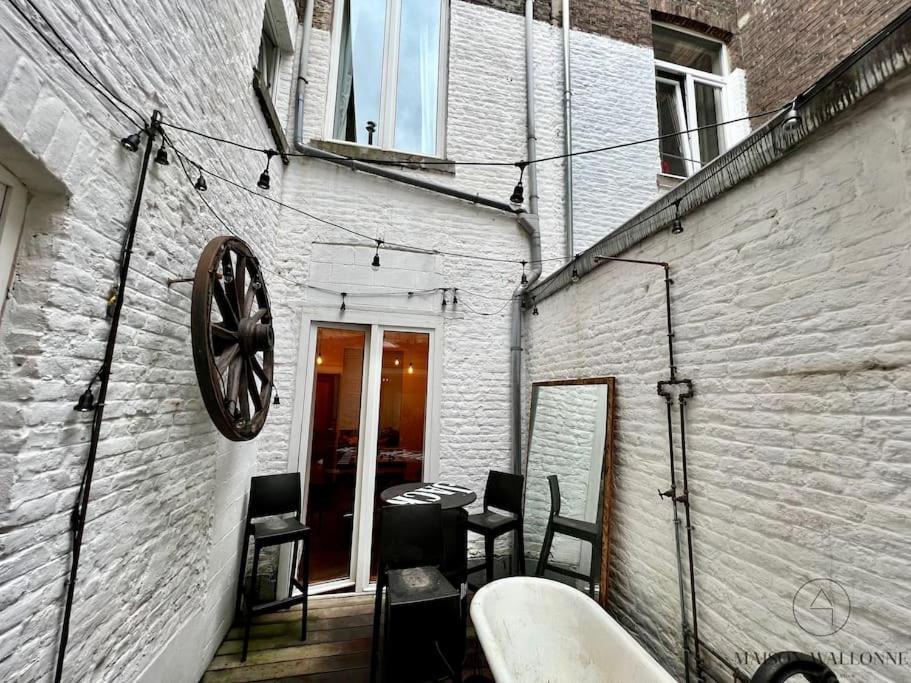 Grande Maison Au Coeur Du Carre - Quartier Festif! Vakantiehuis Luik